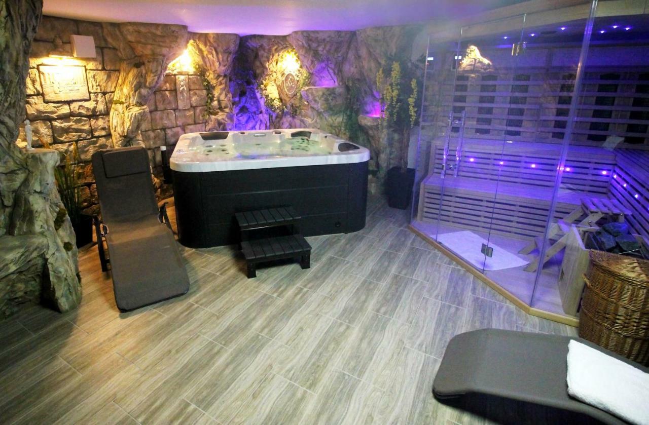 Penzion Alexander Habura Exterior photo