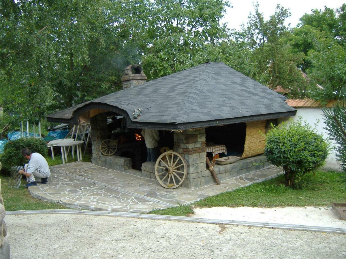 Penzion Alexander Habura Exterior photo